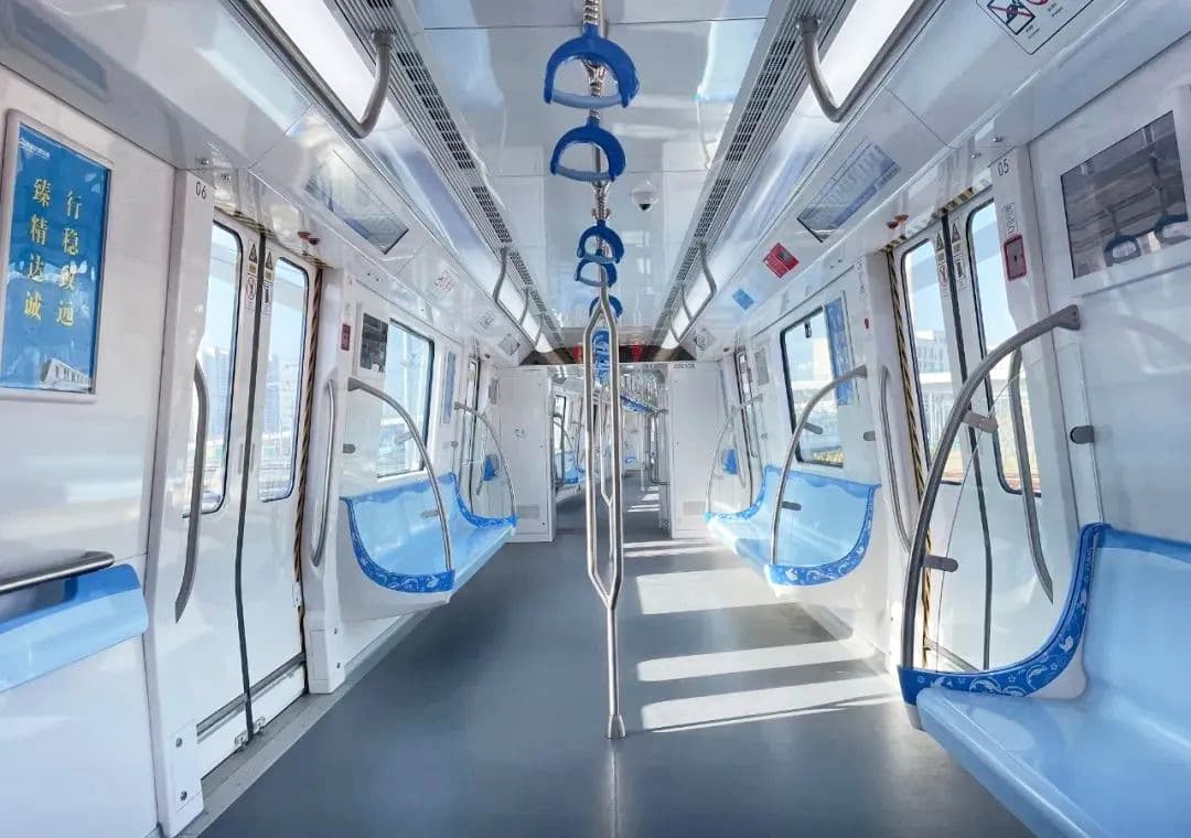 Demiryolu taşımacılığında DC parafudrların uygulanması: DC sistemlerinin güvenliğini koruyan temel bir bariyer